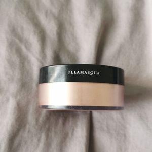 Illamasqua powder metal in thalie